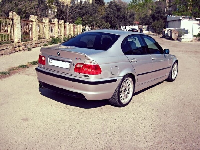 BMW 320 2001, 77,000 km - 2.2 l - Bakı