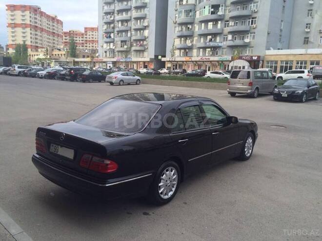 Mercedes E 240 2002, 248,000 km - 2.6 л - Bakı