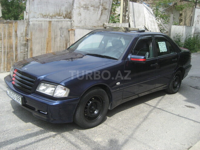 Mercedes C 180 2000, 203,000 km - 1.8 l - Bakı