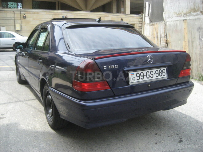 Mercedes C 180 2000, 203,000 km - 1.8 l - Bakı