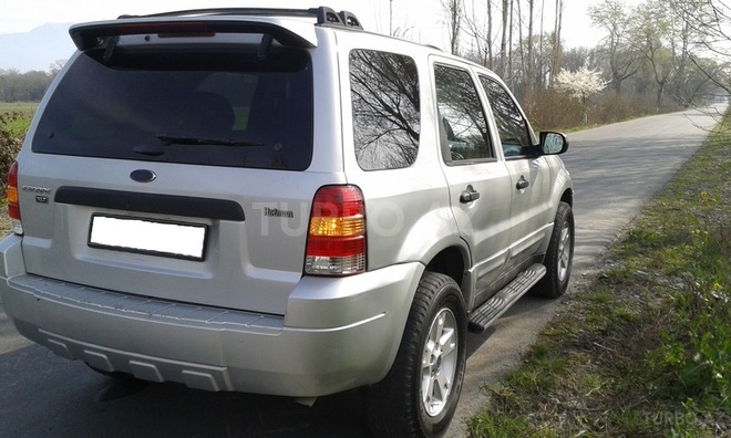 Ford Escape 2004, 190,000 km - 3.0 l - Bakı