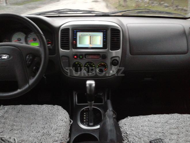 Ford Escape 2004, 190,000 km - 3.0 l - Bakı