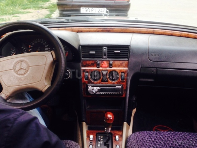 Mercedes C 200 1998, 230,000 km - 2.0 л - Bakı