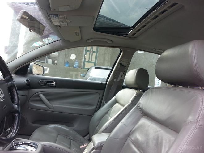 Volkswagen Passat 2001, 300,000 km - 1.8 l - Bakı