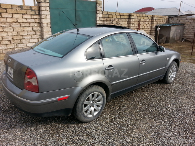 Volkswagen Passat 2001, 300,000 km - 1.8 l - Bakı