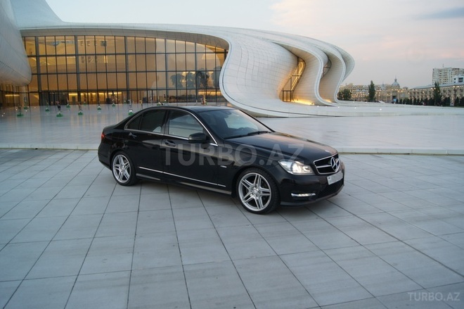 Mercedes C 250 2013, 62,000 km - 1.8 l - Bakı