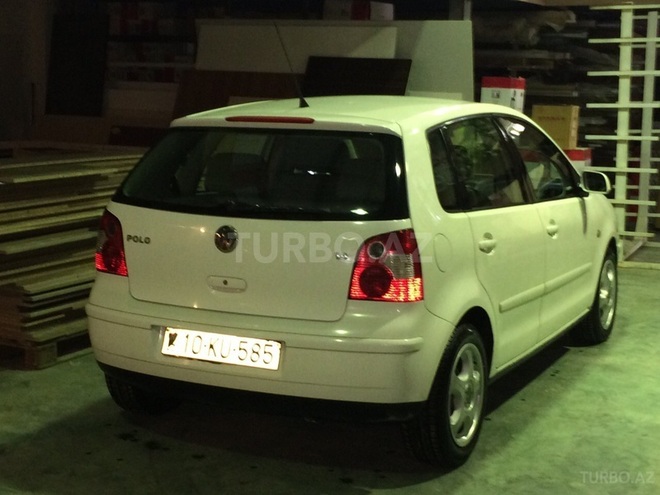 Volkswagen Polo 2002, 132,000 km - 1.4 l - Bakı