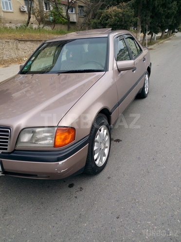 Mercedes C 180 1993, 296,507 km - 1.8 л - Bakı