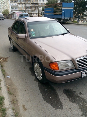Mercedes C 180 1993, 296,507 km - 1.8 л - Bakı