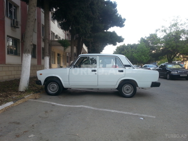 LADA (VAZ) 2107 2009, 120,000 km - 1.6 л - Bakı