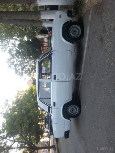 LADA (VAZ) 2107 2009, 120,000 km - 1.6 л - Bakı