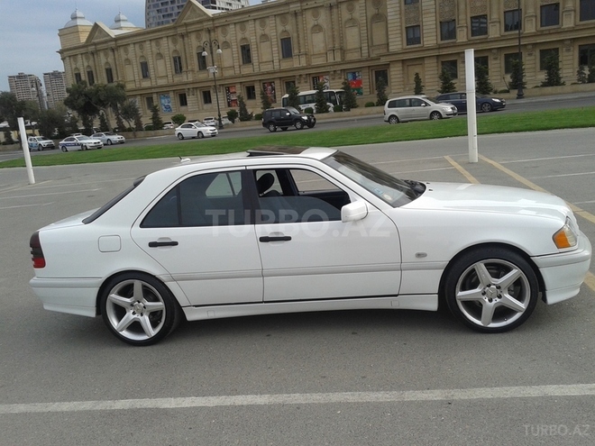 Mercedes C 200 1998, 228,000 km - 0.2 л - Bakı
