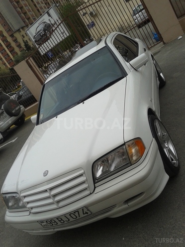 Mercedes C 200 1998, 228,000 km - 0.2 л - Bakı