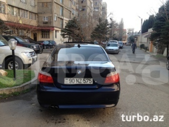BMW 525 2004, 220,000 km - 2.5 л - Bakı