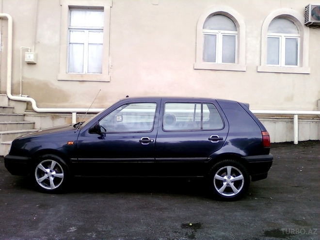 Volkswagen Golf 1994, 286,000 km - 2.0 l - Bakı