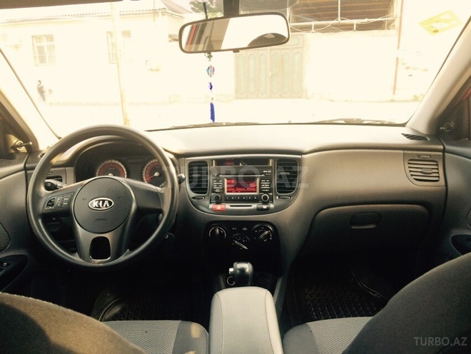 Kia Rio 2011, 80,000 km - 1.4 л - Bakı