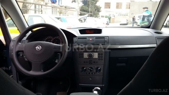 Opel Astra 2006, 86,000 km - 1.6 l - Bakı
