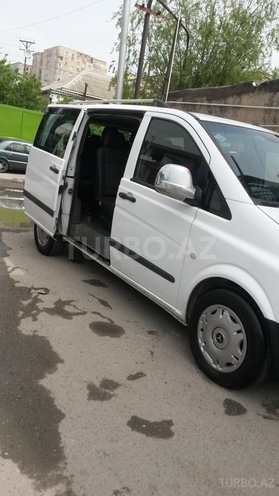 Mercedes Vito 2004, 260,000 km - 2.2 l - Bakı