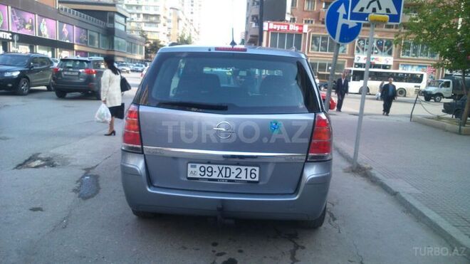 Opel Zafira 2007, 198,520 km - 1.9 l - Bakı