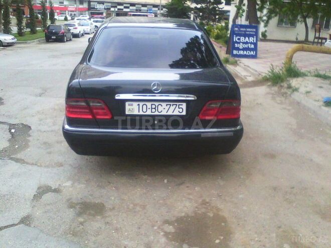 Mercedes E 200 1999, 360,000 km - 2.0 л - Bakı