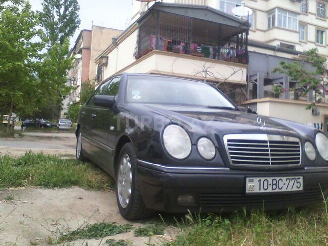 Mercedes E 200 1999, 360,000 km - 2.0 л - Bakı