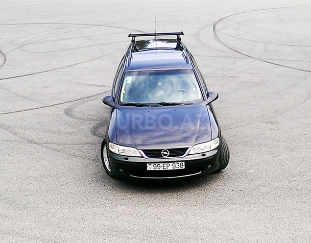 Opel Vectra 2001, 227,000 km - 1.8 l - Bakı
