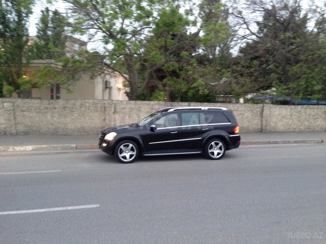 Mercedes GL 550 2008, 133,000 km - 5.5 l - Bakı