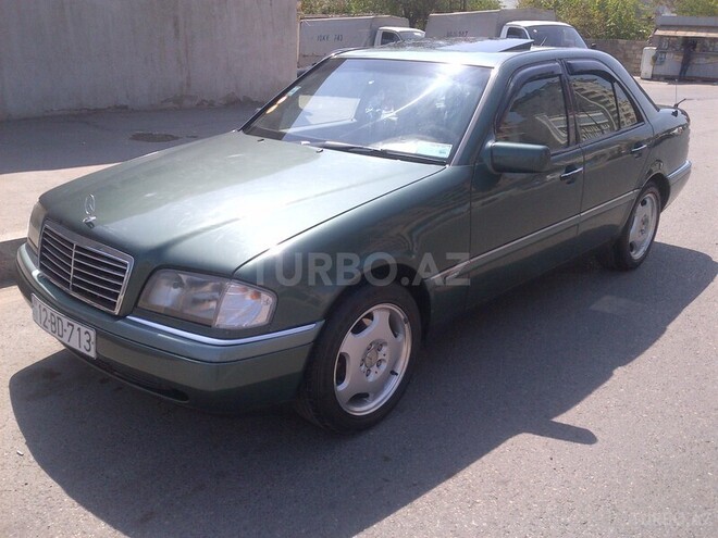 Mercedes C 220 1995, 340,000 km - 2.2 l - Bakı
