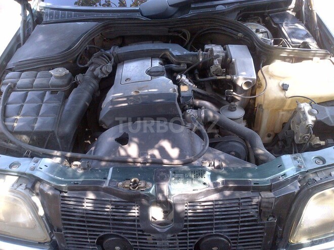 Mercedes C 220 1995, 340,000 km - 2.2 l - Bakı
