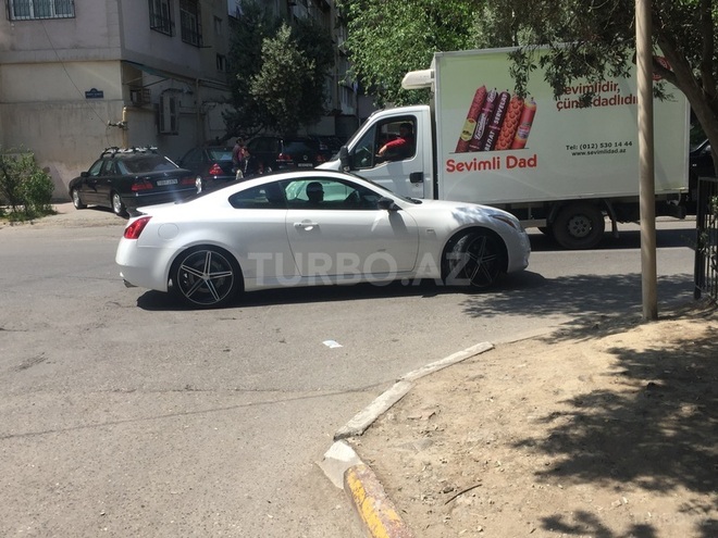 Infiniti G37S 2008, 65,000 km - 3.7 л - Bakı