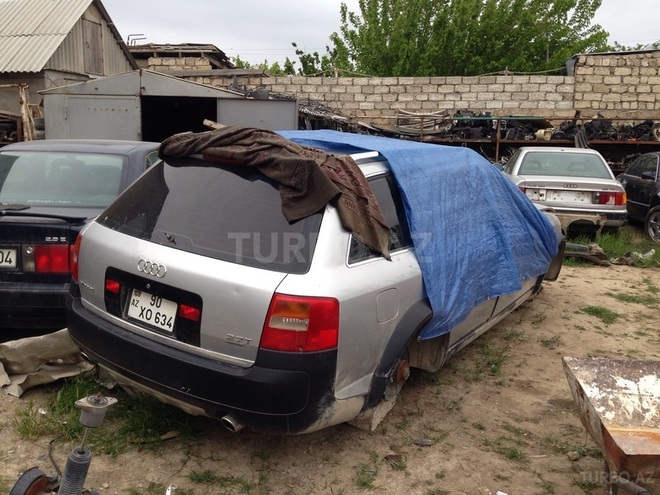 Audi A6 allroad 2002, 120,000 km - 2.7 l - Bakı