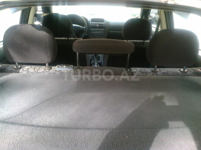 Opel Astra 2001, 202,150 km - 1.6 l - Bakı
