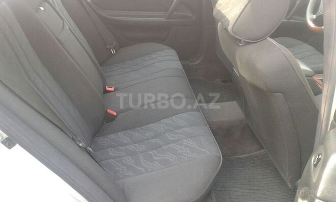 Mercedes E 200 1999, 250,000 km - 2.0 l - Bakı