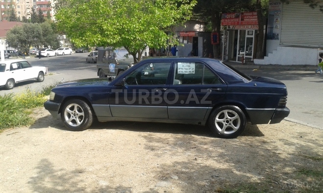 Mercedes 190 1991, 22,000 km - 2.0 l - Bakı