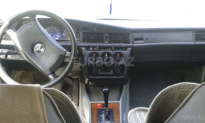 Mercedes 190 1991, 22,000 km - 2.0 l - Bakı