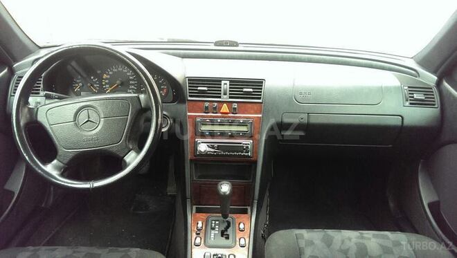 Mercedes C 200 1997, 275,000 km - 2.0 l - Bakı