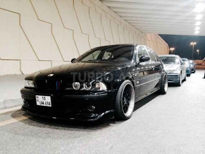 BMW 528 1999, 200,000 km - 2.8 l - Bakı