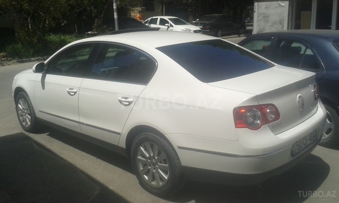 Volkswagen Passat 2010, 81,000 km - 0.2 л - Bakı