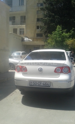 Volkswagen Passat 2010, 81,000 km - 0.2 л - Bakı