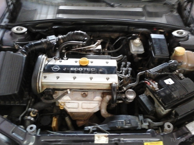 Opel Vectra 1996, 28,000 km - 1.8 л - Bakı