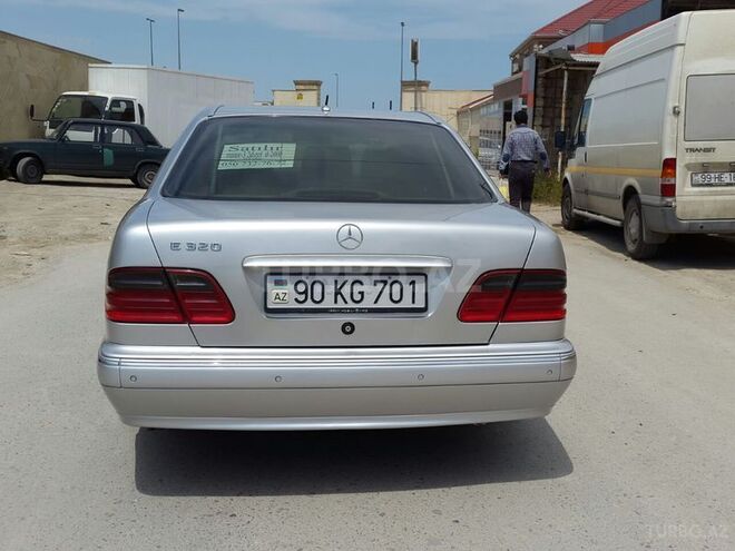 Mercedes E 320 2000, 208,464 km - 3.2 л - Bakı