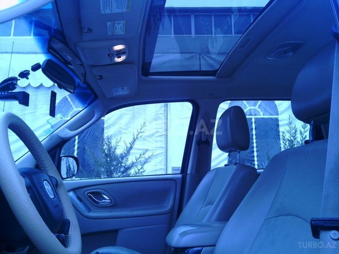 Mazda Tribute 2005, 128,000 km - 3.0 l - Bakı