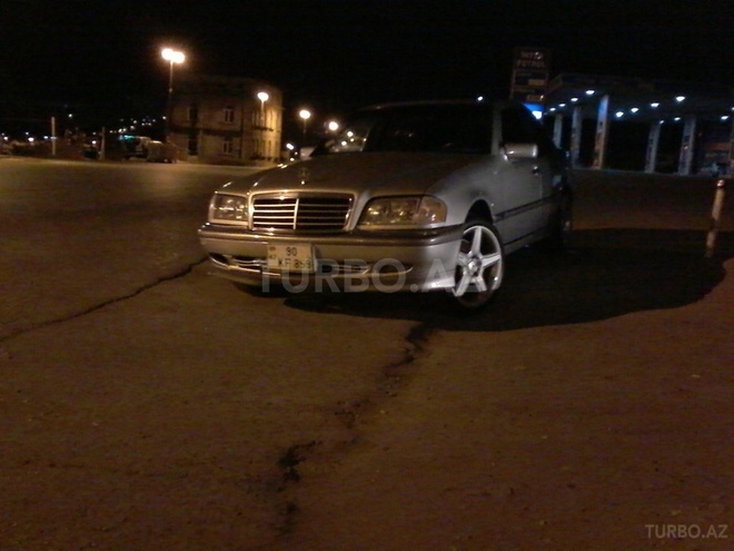 Mercedes C 230 1997, 185,000 km - 0.3 l - Bakı
