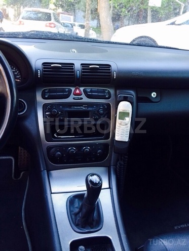 Mercedes C 200 2001, 110,000 km - 2.0 л - Bakı