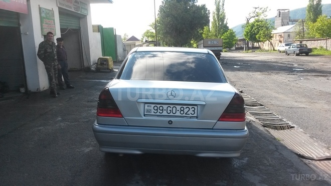 Mercedes C 180 1999, 195,000 km - 1.8 l - Bakı