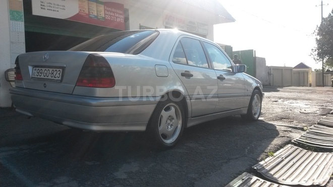 Mercedes C 180 1999, 195,000 km - 1.8 l - Bakı