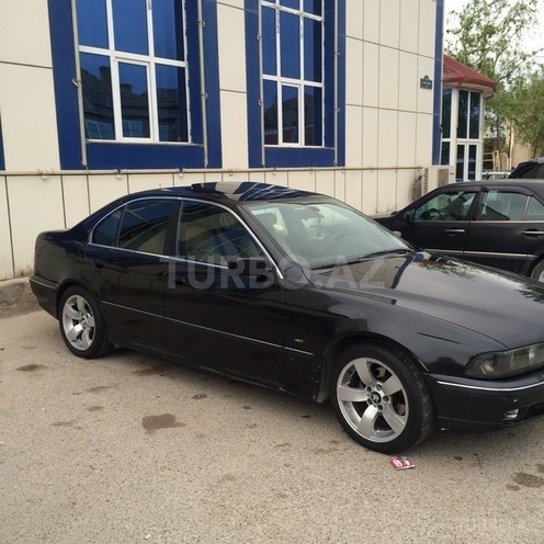 BMW 528 1999, 237,000 km - 0.3 л - Bakı