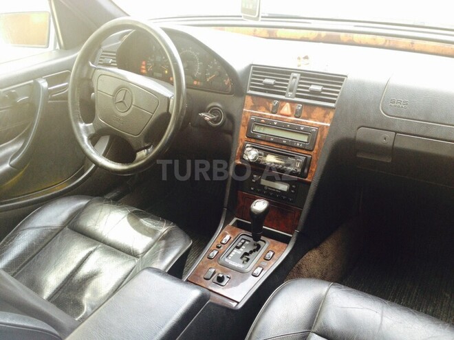 Mercedes C 230 1998, 115,000 km - 2.3 l - Bakı