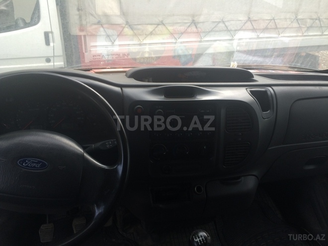 Ford Transit 2005, 170,000 km - 2.4 l - Bakı