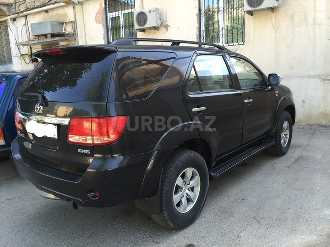Toyota Fortuner 2006, 76,500 km - 4.0 l - Bakı